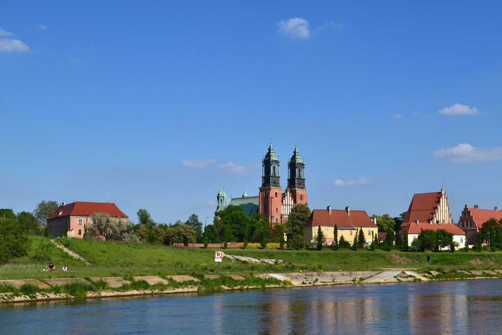 Tanie parkowanie w Poznaniu – jak to możliwe?