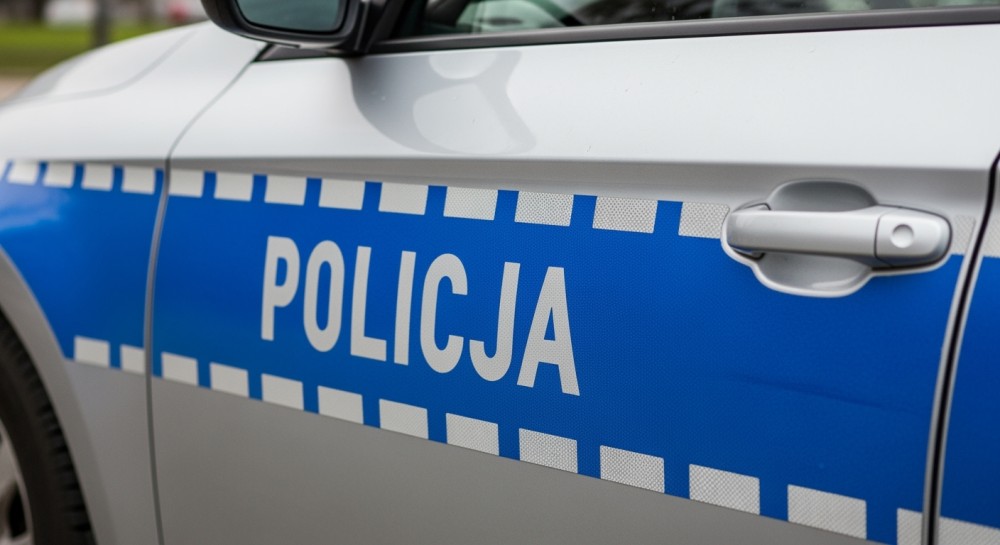 Trzecioklasiści z Poznania uczą się bezpieczeństwa z policją: emocjonujące spotkanie z sierżantem Pyrkiem!