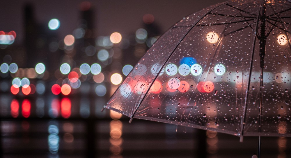 Zimowy atak na Poznań: jak miasto radzi sobie z opadami śniegu?